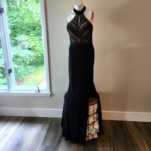 NWT Faviana Glamour Sz 8 High Neck High Slit Evening Dress